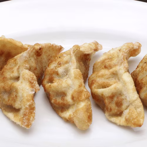 Gyoza (6 Stück) 炸饺子